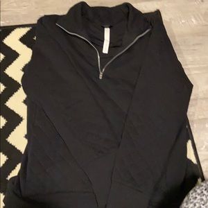 Lululemon sweatshirt